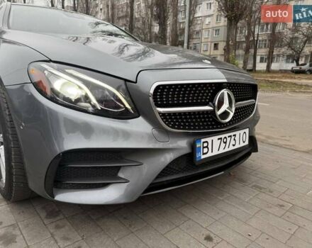 Серый Мерседес Е-Класс, объемом двигателя 2.99 л и пробегом 79 тыс. км за 35800 $, фото 2 на Automoto.ua