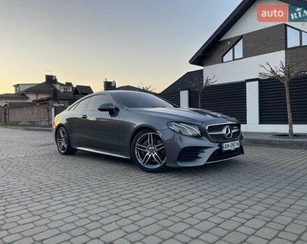 Серый Мерседес Е-Класс, объемом двигателя 1.95 л и пробегом 128 тыс. км за 35000 $, фото 1 на Automoto.ua