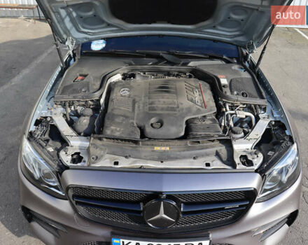 Сірий Мерседес Е-Клас, об'ємом двигуна 3 л та пробігом 78 тис. км за 76000 $, фото 41 на Automoto.ua