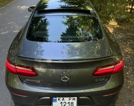 Сірий Мерседес Е-Клас, об'ємом двигуна 3 л та пробігом 65 тис. км за 49500 $, фото 24 на Automoto.ua