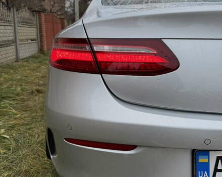 Серый Мерседес Е-Класс, объемом двигателя 1.95 л и пробегом 109 тыс. км за 34300 $, фото 8 на Automoto.ua