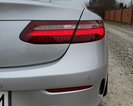 Серый Мерседес Е-Класс, объемом двигателя 1.95 л и пробегом 109 тыс. км за 34300 $, фото 7 на Automoto.ua