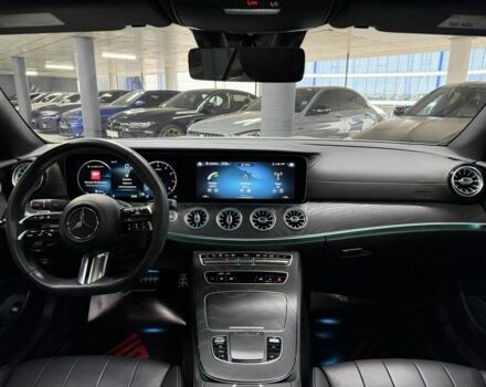 Серый Мерседес Е-Класс, объемом двигателя 3 л и пробегом 7 тыс. км за 66500 $, фото 19 на Automoto.ua