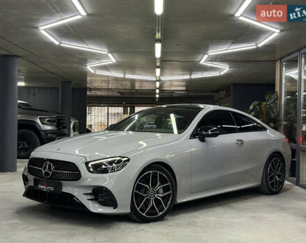 Серый Мерседес Е-Класс, объемом двигателя 3 л и пробегом 7 тыс. км за 66500 $, фото 6 на Automoto.ua