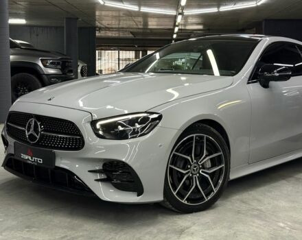 Серый Мерседес Е-Класс, объемом двигателя 3 л и пробегом 7 тыс. км за 66500 $, фото 7 на Automoto.ua