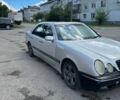 Сірий Мерседес Е-Клас, об'ємом двигуна 2.1 л та пробігом 238 тис. км за 2400 $, фото 11 на Automoto.ua