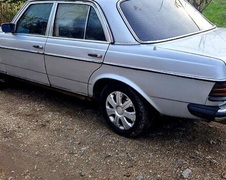 Серый Мерседес Е-Класс, объемом двигателя 2.5 л и пробегом 0 тыс. км за 1250 $, фото 3 на Automoto.ua