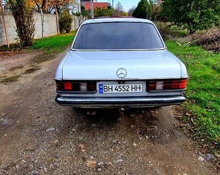 Серый Мерседес Е-Класс, объемом двигателя 2.5 л и пробегом 0 тыс. км за 1250 $, фото 4 на Automoto.ua