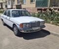 Сірий Мерседес Е-Клас, об'ємом двигуна 2 л та пробігом 100 тис. км за 1500 $, фото 1 на Automoto.ua