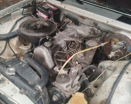 Серый Мерседес Е-Класс, объемом двигателя 2.4 л и пробегом 500 тыс. км за 1000 $, фото 11 на Automoto.ua