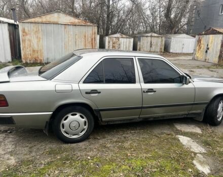 Сірий Мерседес Е-Клас, об'ємом двигуна 3 л та пробігом 2 тис. км за 1800 $, фото 6 на Automoto.ua