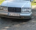 Сірий Мерседес Е-Клас, об'ємом двигуна 2 л та пробігом 500 тис. км за 2000 $, фото 4 на Automoto.ua