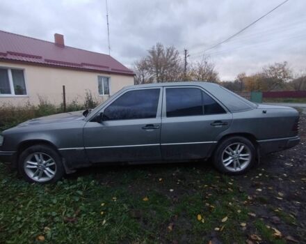 Серый Мерседес Е-Класс, объемом двигателя 3 л и пробегом 480 тыс. км за 1900 $, фото 5 на Automoto.ua