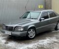 Серый Мерседес Е-Класс, объемом двигателя 3 л и пробегом 50 тыс. км за 2300 $, фото 1 на Automoto.ua