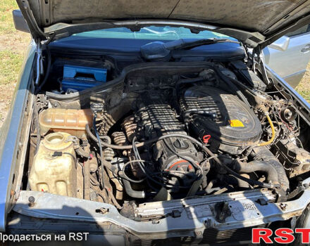 Серый Мерседес Е-Класс, объемом двигателя 2.6 л и пробегом 300 тыс. км за 1500 $, фото 9 на Automoto.ua