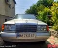 Сірий Мерседес Е-Клас, об'ємом двигуна 2.6 л та пробігом 226 тис. км за 2600 $, фото 1 на Automoto.ua