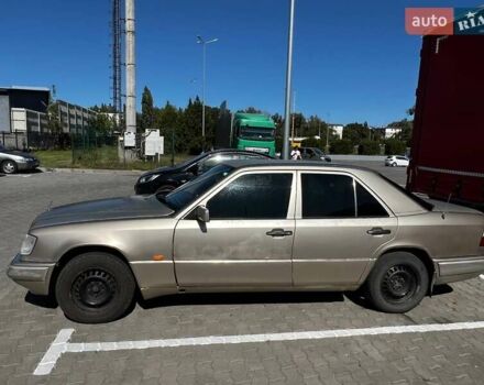 Мерседес Е-Класс 1986 в Полтаве на Automoto.ua Серый Мерседес Е-Класс, объемом двигателя 3 л и пробегом 443 тыс. км за 1800 $, фото 1 на Automoto.ua
