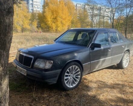 Сірий Мерседес Е-Клас, об'ємом двигуна 2 л та пробігом 111 тис. км за 1500 $, фото 9 на Automoto.ua