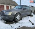 Серый Мерседес Е-Класс, объемом двигателя 2.3 л и пробегом 900 тыс. км за 1700 $, фото 1 на Automoto.ua