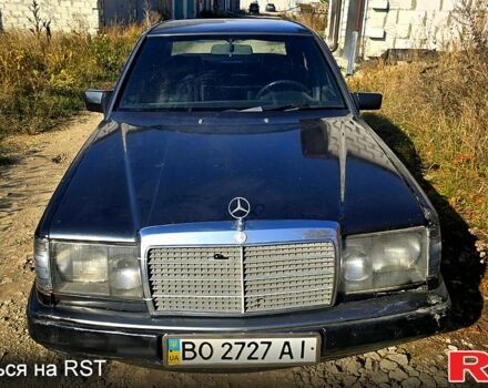 Сірий Мерседес Е-Клас, об'ємом двигуна 2 л та пробігом 500 тис. км за 1700 $, фото 2 на Automoto.ua