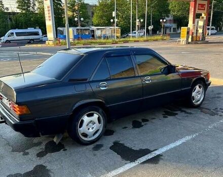 Сірий Мерседес Е-Клас, об'ємом двигуна 2.3 л та пробігом 560 тис. км за 2500 $, фото 8 на Automoto.ua