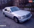 Серый Мерседес Е-Класс, объемом двигателя 2.6 л и пробегом 457 тыс. км за 1600 $, фото 2 на Automoto.ua