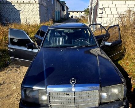 Сірий Мерседес Е-Клас, об'ємом двигуна 2 л та пробігом 500 тис. км за 1700 $, фото 12 на Automoto.ua