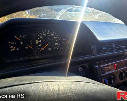 Сірий Мерседес Е-Клас, об'ємом двигуна 2 л та пробігом 500 тис. км за 1700 $, фото 7 на Automoto.ua