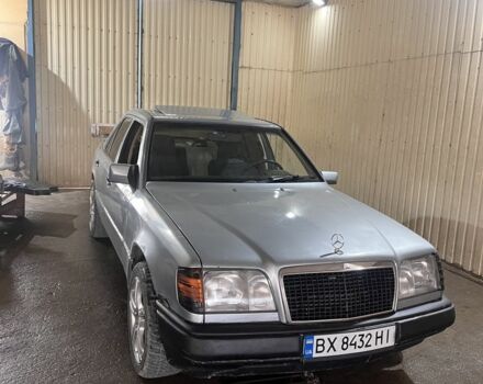 Сірий Мерседес Е-Клас, об'ємом двигуна 2.6 л та пробігом 3 тис. км за 1500 $, фото 4 на Automoto.ua