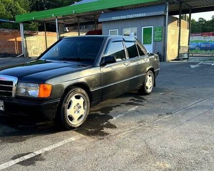 Сірий Мерседес Е-Клас, об'ємом двигуна 2.3 л та пробігом 560 тис. км за 2500 $, фото 4 на Automoto.ua