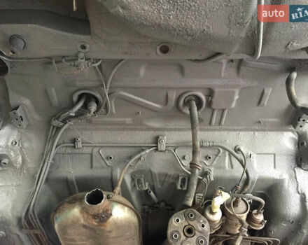 Сірий Мерседес Е-Клас, об'ємом двигуна 3 л та пробігом 407 тис. км за 4000 $, фото 16 на Automoto.ua