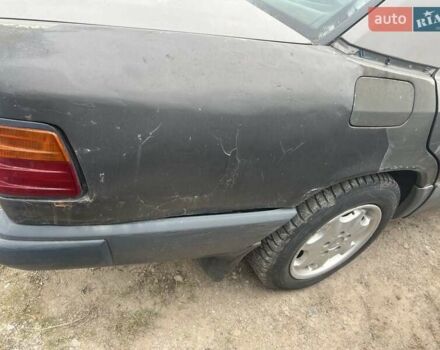 Серый Мерседес Е-Класс, объемом двигателя 2.6 л и пробегом 300 тыс. км за 1800 $, фото 4 на Automoto.ua