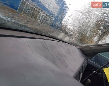 Мерседес Е-Класс 1988 в Борисполе на Automoto.ua Серый Мерседес Е-Класс, объемом двигателя 2.3 л и пробегом 270 тыс. км за 2500 $, фото 13 на Automoto.ua