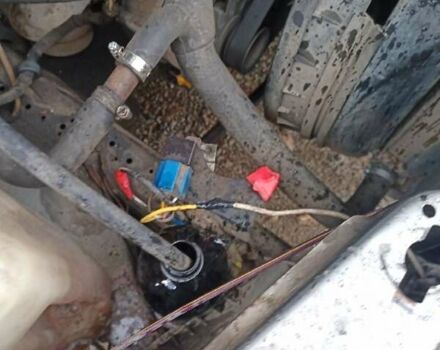 Мерседес Е-Класс 1988 в Борисполе на Automoto.ua Серый Мерседес Е-Класс, объемом двигателя 2.3 л и пробегом 270 тыс. км за 2500 $, фото 37 на Automoto.ua