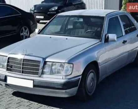 Сірий Мерседес Е-Клас, об'ємом двигуна 2.3 л та пробігом 347 тис. км за 2100 $, фото 6 на Automoto.ua