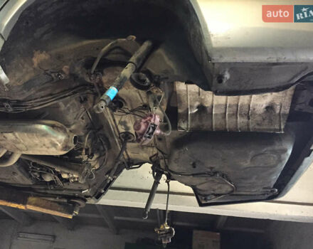 Серый Мерседес Е-Класс, объемом двигателя 3 л и пробегом 407 тыс. км за 4500 $, фото 14 на Automoto.ua