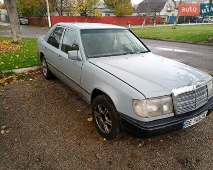 Мерседес Е-Класс 1988 в Борисполе на Automoto.ua Серый Мерседес Е-Класс, объемом двигателя 2.3 л и пробегом 270 тыс. км за 2500 $, фото 7 на Automoto.ua