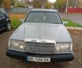 Мерседес Е-Класс 1988 в Борисполе на Automoto.ua Серый Мерседес Е-Класс, объемом двигателя 2.3 л и пробегом 270 тыс. км за 2500 $, фото 9 на Automoto.ua