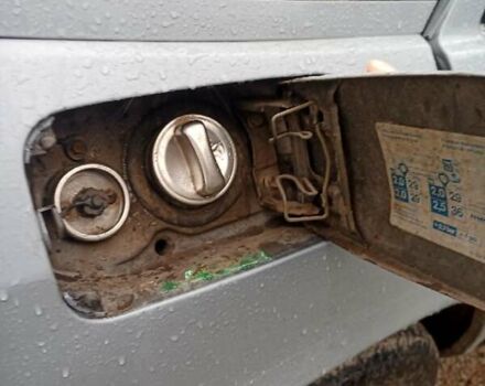 Мерседес Е-Класс 1988 в Борисполе на Automoto.ua Серый Мерседес Е-Класс, объемом двигателя 2.3 л и пробегом 270 тыс. км за 2500 $, фото 42 на Automoto.ua