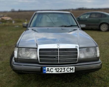 Сірий Мерседес Е-Клас, об'ємом двигуна 3 л та пробігом 500 тис. км за 1750 $, фото 5 на Automoto.ua