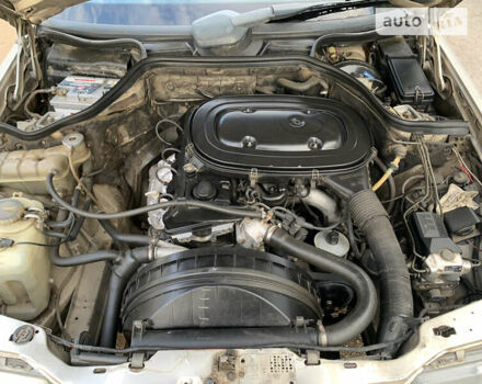 Сірий Мерседес Е-Клас, об'ємом двигуна 2.3 л та пробігом 239 тис. км за 2950 $, фото 7 на Automoto.ua
