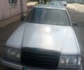 Сірий Мерседес Е-Клас, об'ємом двигуна 2 л та пробігом 435 тис. км за 1100 $, фото 8 на Automoto.ua