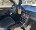 Сірий Мерседес Е-Клас, об'ємом двигуна 2.5 л та пробігом 470 тис. км за 1100 $, фото 4 на Automoto.ua