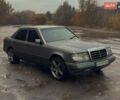 Серый Мерседес Е-Класс, объемом двигателя 2.6 л и пробегом 333 тыс. км за 2350 $, фото 4 на Automoto.ua