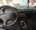 Сірий Мерседес Е-Клас, об'ємом двигуна 2.5 л та пробігом 407 тис. км за 2800 $, фото 9 на Automoto.ua