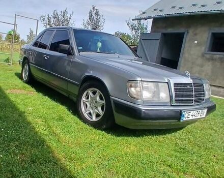 Мерседес Е-Класс 1989 в Вижнице на Automoto.ua Серый Мерседес Е-Класс, объемом двигателя 2 л и пробегом 360 тыс. км за 3200 $, фото 1 на Automoto.ua