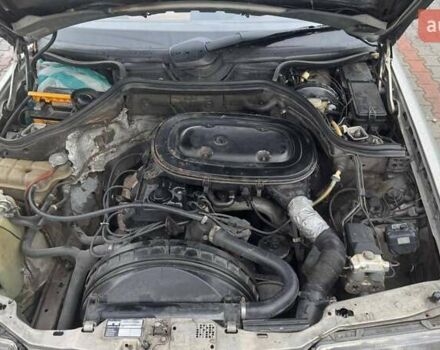 Серый Мерседес Е-Класс, объемом двигателя 2 л и пробегом 430 тыс. км за 1500 $, фото 11 на Automoto.ua