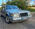 Мерседес Е-Класс 1990 в Жидачов на Automoto.ua Серый Мерседес Е-Класс, объемом двигателя 2 л и пробегом 365 тыс. км за 2300 $, фото 10 на Automoto.ua