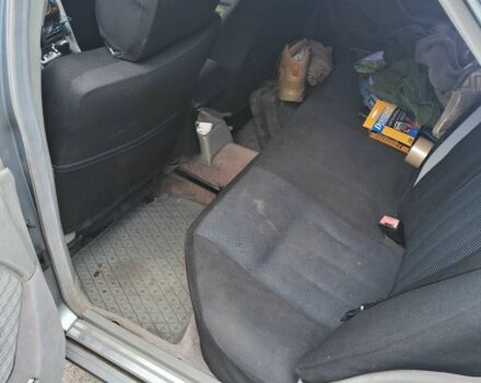 Сірий Мерседес Е-Клас, об'ємом двигуна 2.3 л та пробігом 3 тис. км за 1300 $, фото 5 на Automoto.ua