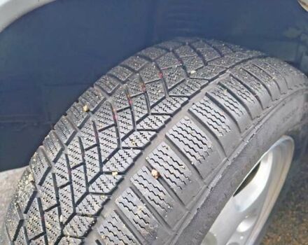 Сірий Мерседес Е-Клас, об'ємом двигуна 1.99 л та пробігом 403 тис. км за 2999 $, фото 13 на Automoto.ua